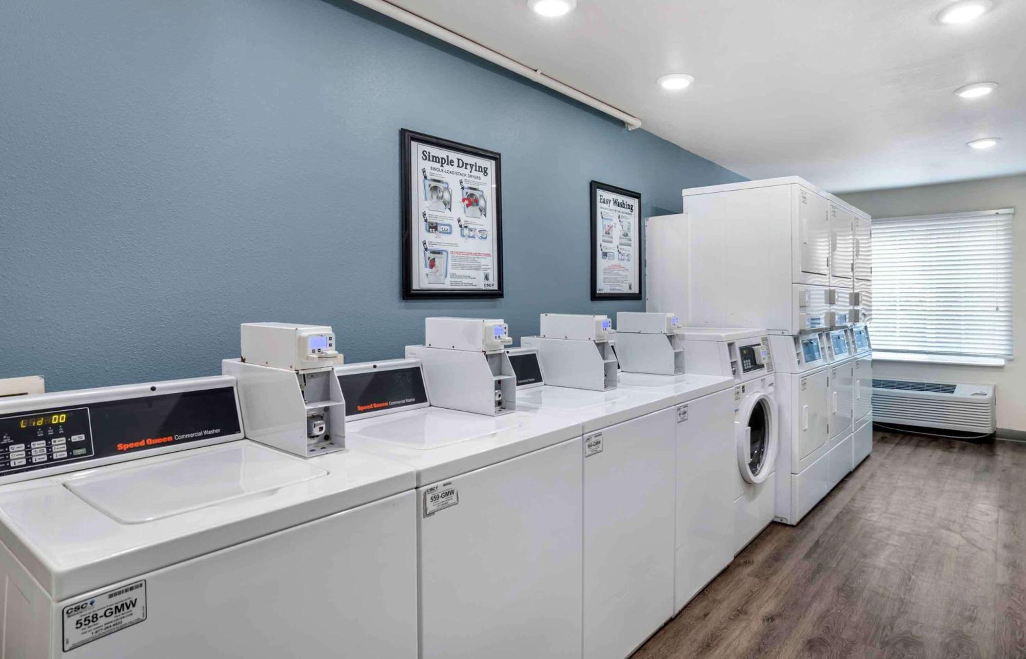 Extended Stay America Select Suites - Tallahassee - East ภายนอก รูปภาพ